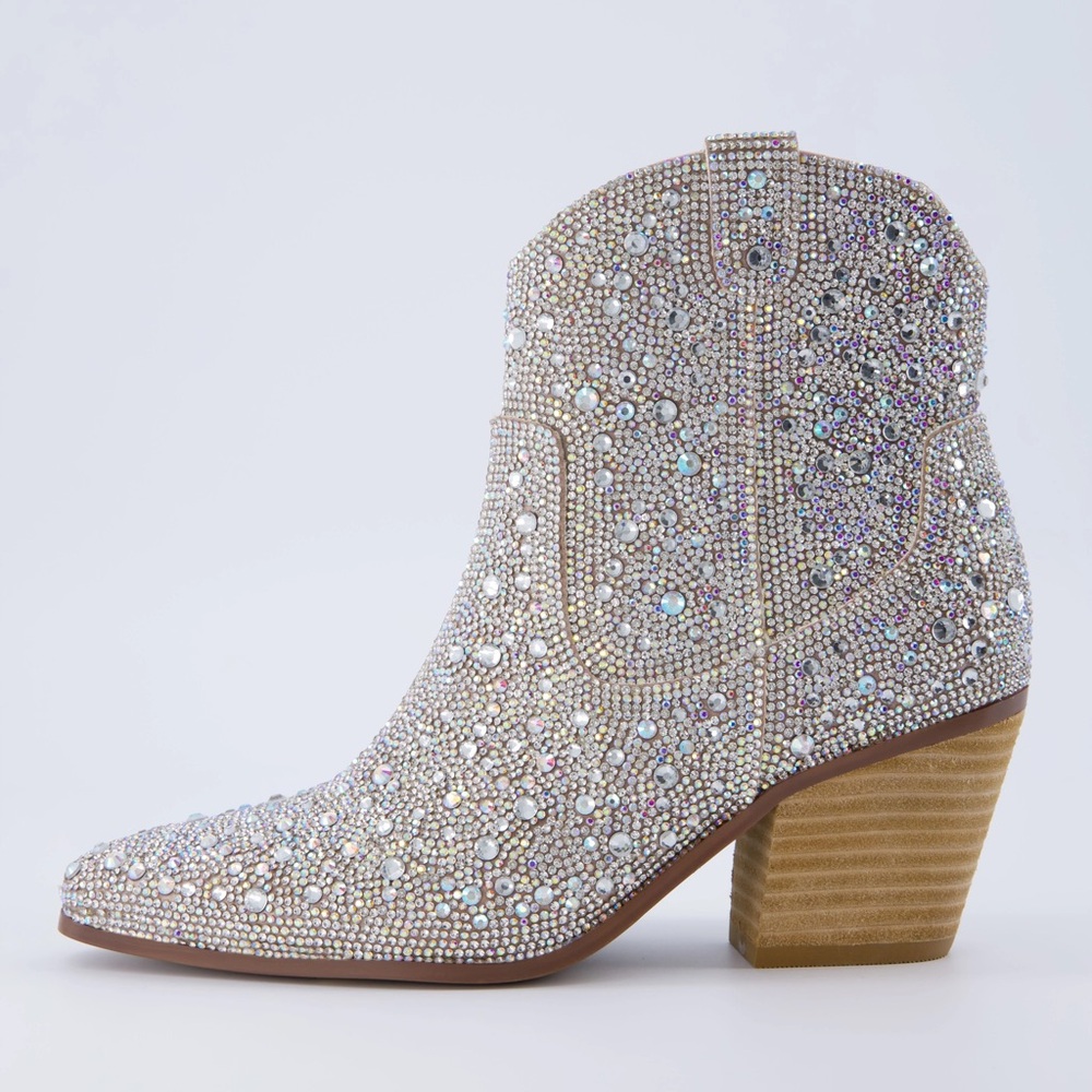 Rhinestone Embellished Cowboy Western Boots - size 7